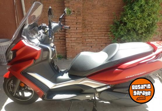 Motos - Kymco Downtown 350i 2026 Nafta 4000Km - En Venta