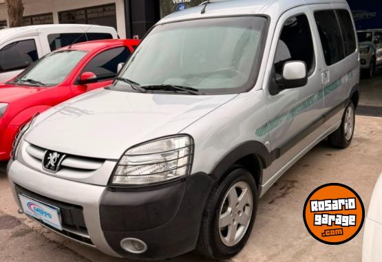 Utilitarios - Peugeot PARTNER PATAGONICA 1.6 2017 Nafta 167000Km - En Venta