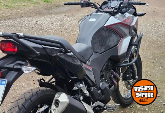 Motos - Kawasaki Versys 2021 Nafta 6448Km - En Venta
