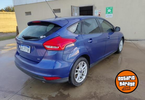 Autos - Ford Focus 2017 Nafta 96000Km - En Venta