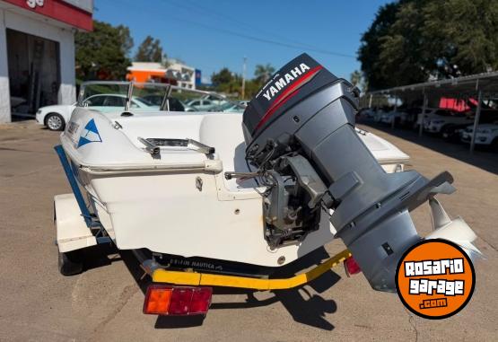 Embarcaciones - LANCHA QUICKSILVER16 YAMAHA 70HP. Recibo usado - En Venta