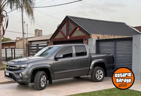 Camionetas - Volkswagen Amarok v6 2024 Diesel 45000Km - En Venta