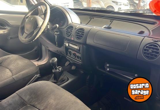 Utilitarios - Renault Kangoo 1.6 nafta 2014 Nafta 155000Km - En Venta