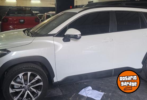 Autos - Toyota COROLLA CROSS SEG CVT 2021 Nafta 53600Km - En Venta