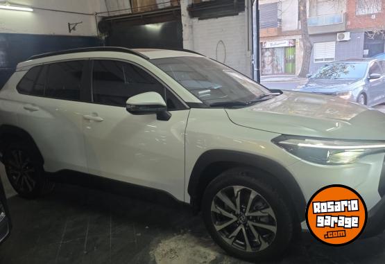 Autos - Toyota COROLLA CROSS SEG CVT 2021 Nafta 53600Km - En Venta