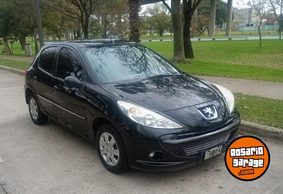 Autos - Peugeot 207 Compact XS 2013 Nafta 200000Km - En Venta