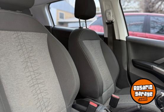 Autos - Peugeot 208 2018 Nafta 103000Km - En Venta