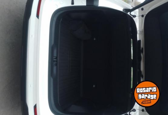 Autos - Ford Territory 2025 Nafta 7600Km - En Venta