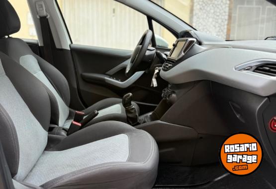 Autos - Peugeot 208 Allure 2016 Nafta 159000Km - En Venta