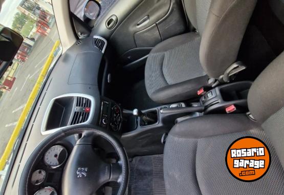 Autos - Peugeot 207 2012 Nafta 95000Km - En Venta