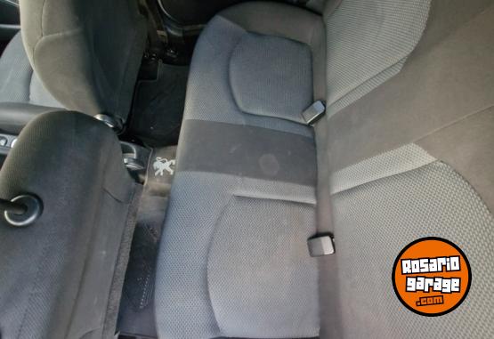 Autos - Peugeot 207 2012 Nafta 95000Km - En Venta