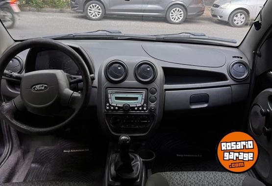 Autos - Ford Ka 2012 GNC 130000Km - En Venta