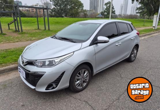 Autos - Toyota YARIS XLS CVT 2021 Nafta 70000Km - En Venta