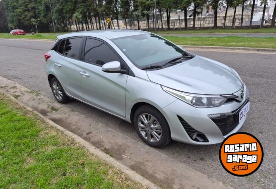 Autos - Toyota YARIS XLS CVT 2021 Nafta 70000Km - En Venta