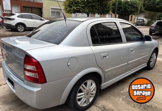 Autos - Chevrolet Astra gls 2.0 2008 Nafta 180000Km - En Venta
