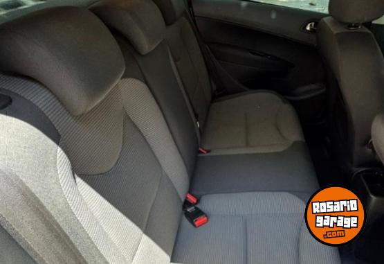 Autos - Peugeot 308 1.6 hdi allure nav. 2015 Diesel 150000Km - En Venta