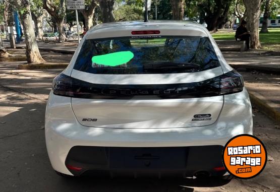 Autos - Peugeot 208 allure pack 2025 Nafta 11200Km - En Venta