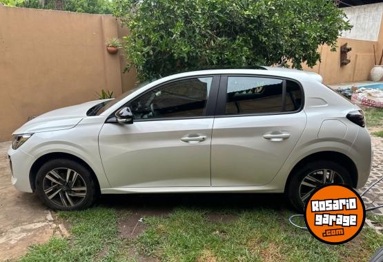 Autos - Peugeot 208 allure pack 2025 Nafta 11200Km - En Venta
