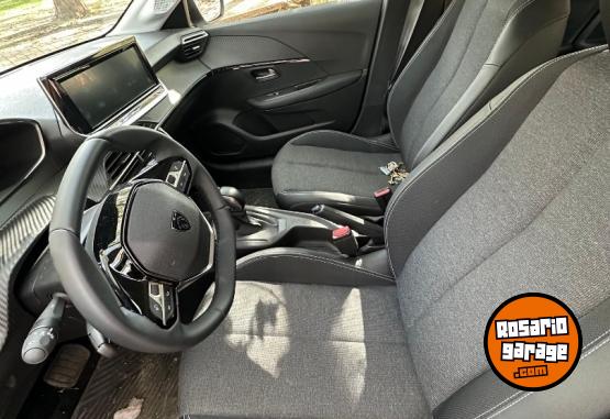Autos - Peugeot 208 allure pack 2025 Nafta 11200Km - En Venta