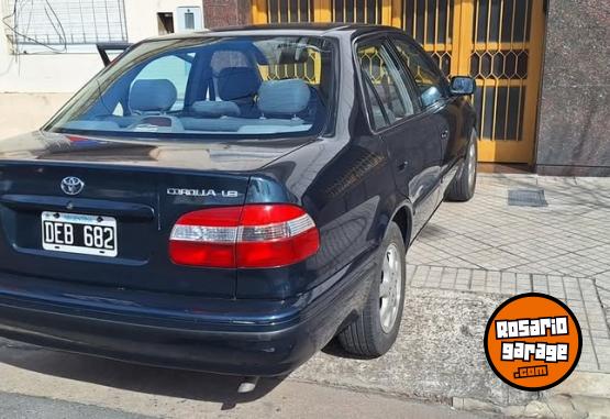 Autos - Toyota Corolla 1.8 2000 Nafta 186000Km - En Venta