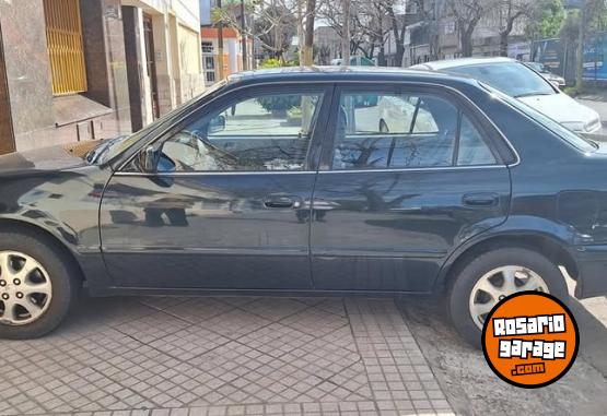 Autos - Toyota Corolla 1.8 2000 Nafta 186000Km - En Venta