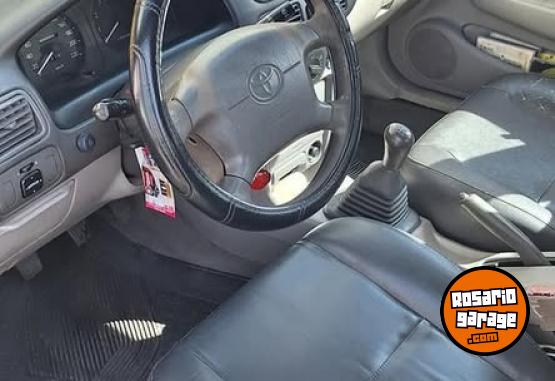 Autos - Toyota Corolla 1.8 2000 Nafta 186000Km - En Venta