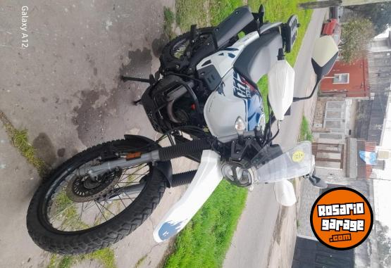 Motos - Hero Xpulse 200 2024 Nafta 16000Km - En Venta