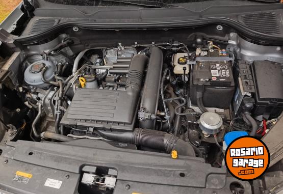 Camionetas - Volkswagen TAOS. CONFORTLINE 2025 Nafta 9100Km - En Venta