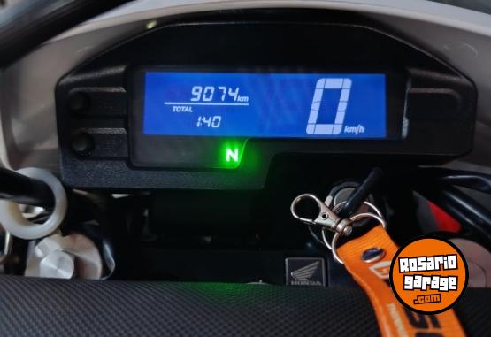Motos - Honda Tornado 2019 Nafta 9074Km - En Venta