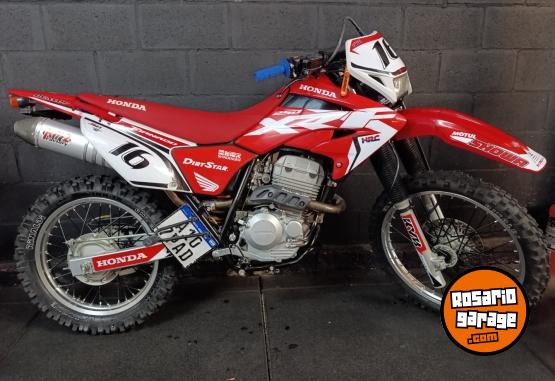 Motos - Honda Tornado 2019 Nafta 9074Km - En Venta