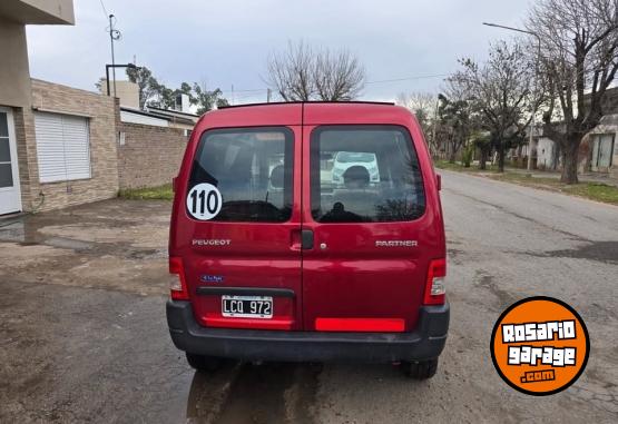 Utilitarios - Peugeot partner hdi 2012 Diesel 256000Km - En Venta