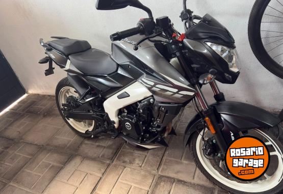 Motos - Bajaj Rouser 200 FI 2023 Nafta 6000Km - En Venta