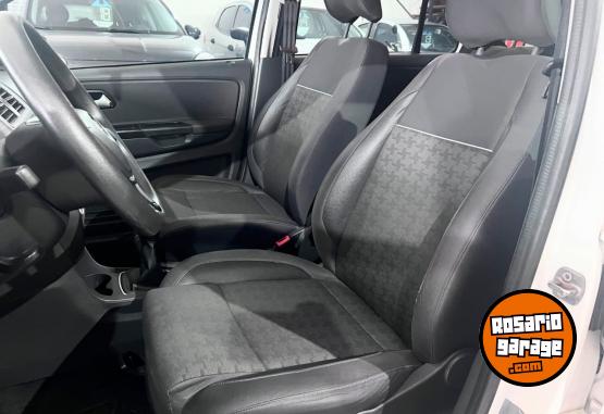 Autos - Volkswagen Suran trendline 2017 GNC 115000Km - En Venta