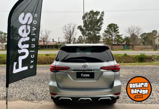 Camionetas - Toyota Hilux 2022 Diesel 60000Km - En Venta