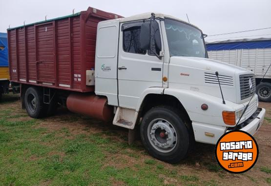 Camiones y Grúas - Mercedes 1620 - En Venta