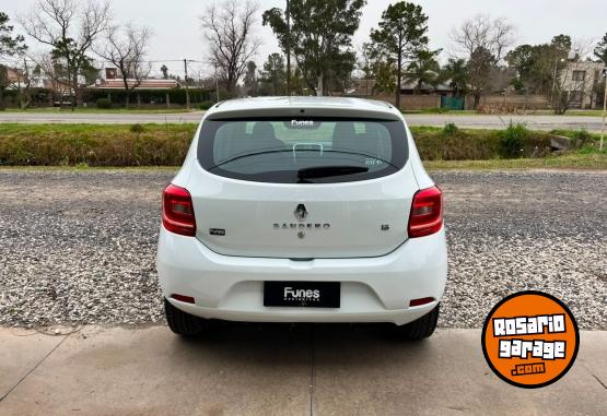 Autos - Renault Sandero 2017 Nafta 50000Km - En Venta