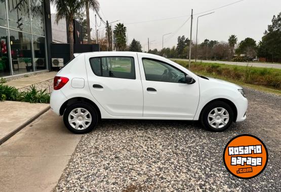 Autos - Renault Sandero 2017 Nafta 50000Km - En Venta