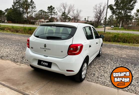 Autos - Renault Sandero 2017 Nafta 50000Km - En Venta