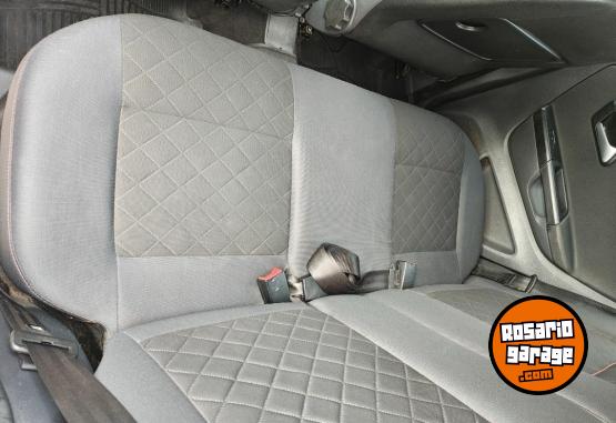 Autos - Volkswagen Suran 2013 GNC 85000Km - En Venta