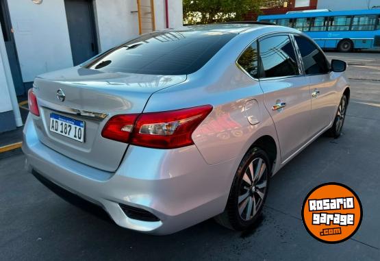 Autos - Nissan Sentra 2018 Nafta 180000Km - En Venta