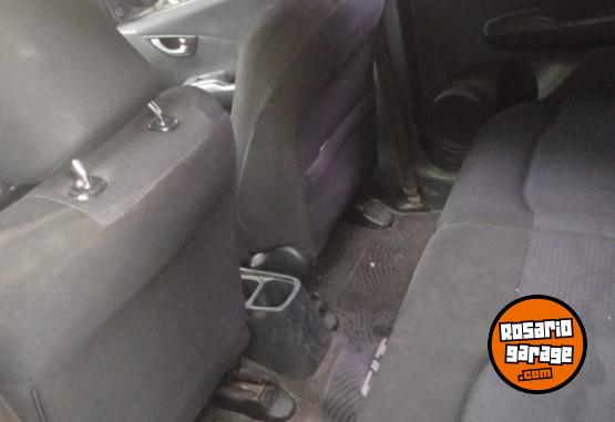 Autos - Honda Fit 2010 Nafta 200000Km - En Venta