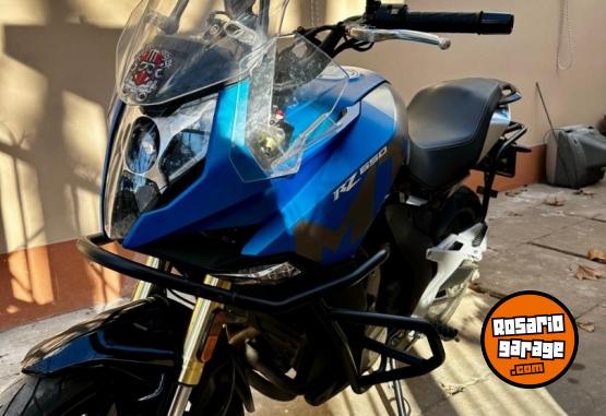 Motos - CF 650 MT 2022 Nafta 7900Km - En Venta