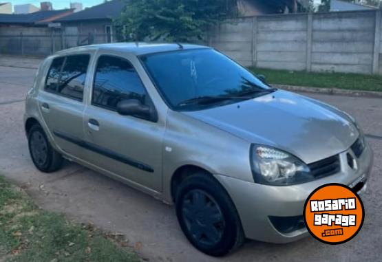 Autos - Renault CLIO 2 - F2 - 1.2 - 5 P 2011 Nafta 185000Km - En Venta