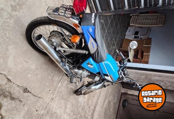 Motos - Honda MB 100 1983 Nafta 82000Km - En Venta