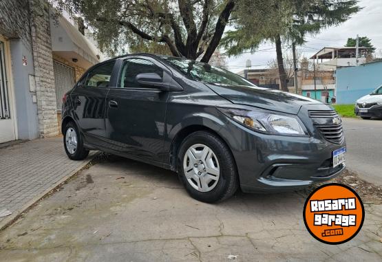 Autos - Chevrolet Onix joy 2018 Nafta 121000Km - En Venta