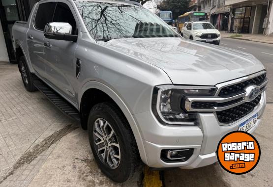 Camionetas - Ford Ranger limited biturbo 2023 Diesel 35800Km - En Venta