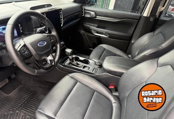 Camionetas - Ford Ranger limited biturbo 2023 Diesel 35800Km - En Venta