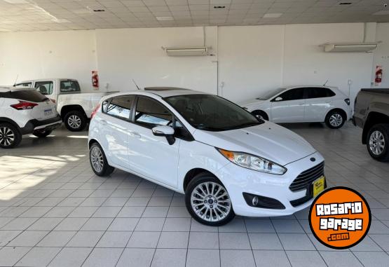 Autos - Ford Fiesta Kinetic Se Plus 2014 Nafta 150000Km - En Venta