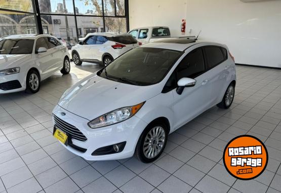 Autos - Ford Fiesta Kinetic Se Plus 2014 Nafta 150000Km - En Venta