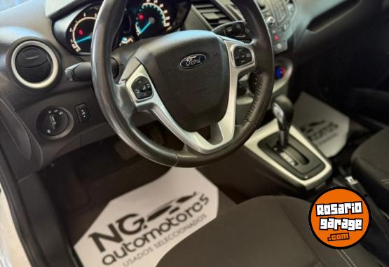 Autos - Ford Fiesta Kinetic Se Plus 2014 Nafta 150000Km - En Venta